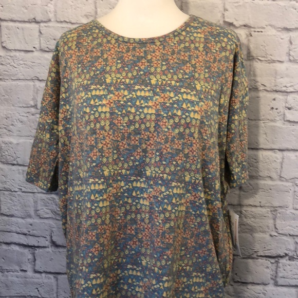 FINAL Price LulaRoe | Irma Tunic High Low Length - Picture 2 of 8